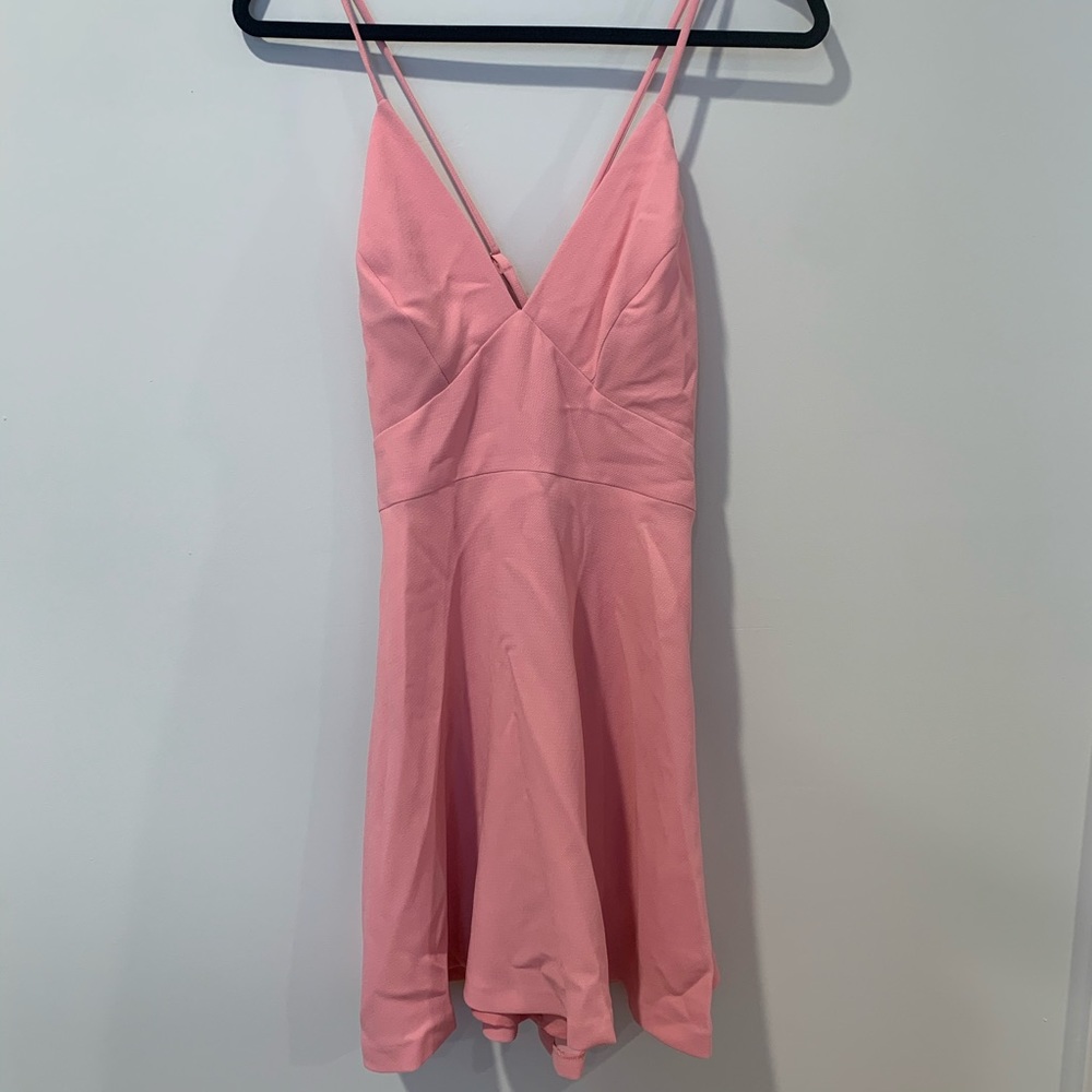 SALE!🚨 NWT BCBG Pink Cocktail Party Dress